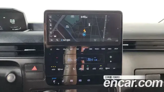 Hyundai Staria 2022 — Photo 14/20
