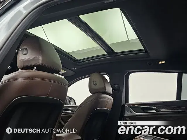 BMW X4 2022 — ფოტო 17/20