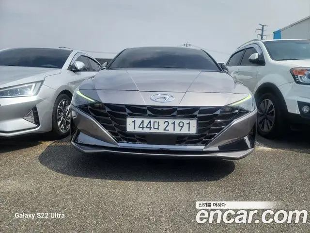 Hyundai The New Avante Hybrid 2022 — Photo 4/20