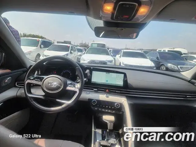 Hyundai The New Avante Hybrid 2022 — Photo 1/20