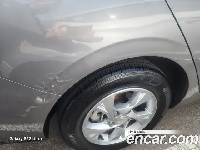 Hyundai The New Avante Hybrid 2022 — Photo 18/20