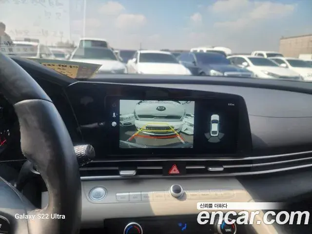 Hyundai The New Avante Hybrid 2022 — Photo 10/20