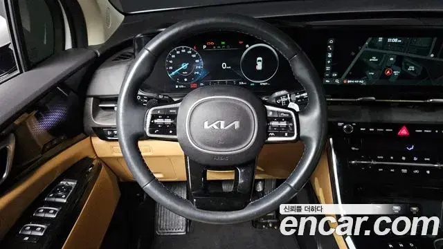 Kia Carnival 2022 — Фото 13/20
