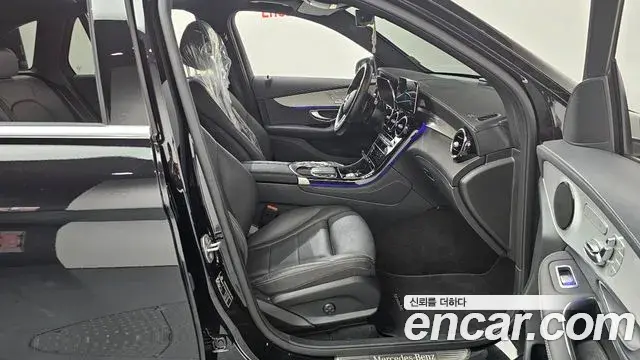 Mercedes-Benz GLC-Class 2020 — Şəkil 9/20
