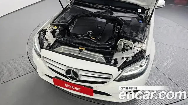 Mercedes-Benz C-Class 2020 — Фото 4/19