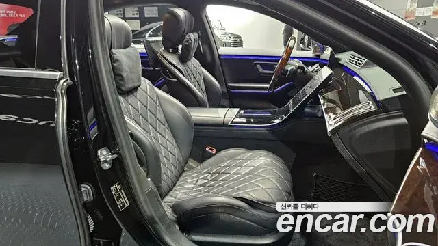Mercedes-Benz S-Class 2021 — ფოტო 13/20