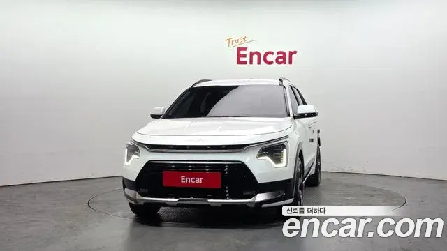 Kia Niro 2025 — Фото 3/20