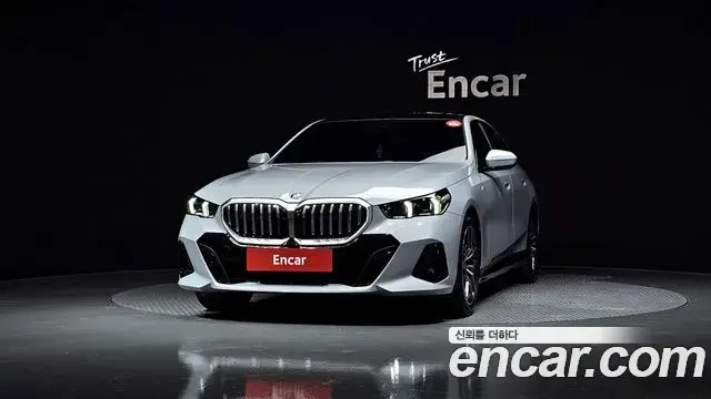 BMW 5 Series 2025 — Photo 3/20
