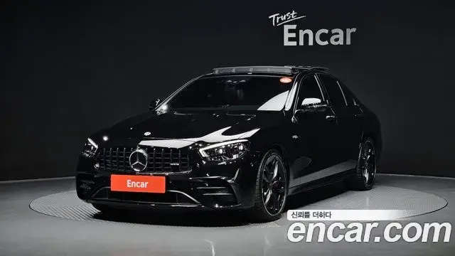 Mercedes-Benz E-Class 2023 — Фото 20/20
