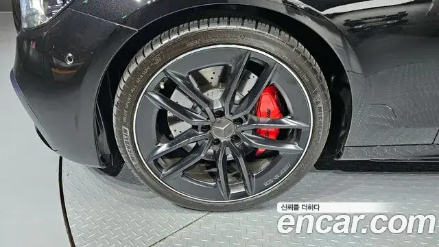 Mercedes-Benz E-Class 2023 — Фото 4/20