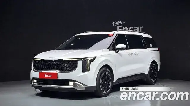 Kia Carnival 2024 — Şəkil 4/20