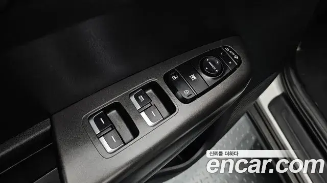 Kia Sportage The Bold 2020 — Şəkil 13/20