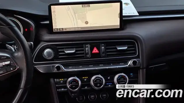 Genesis G70 2021 — Şəkil 18/19