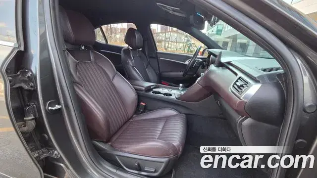 Genesis G70 2021 — Şəkil 9/19