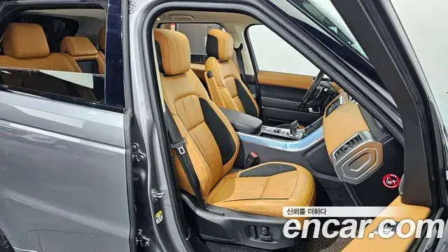 Land Rover Range Rover Sport 2020 — Фото 12/20