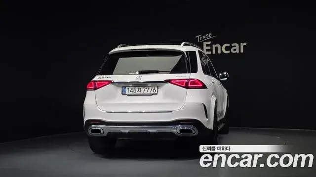 Mercedes-Benz GLE-Class 2021 — Фото 4/20