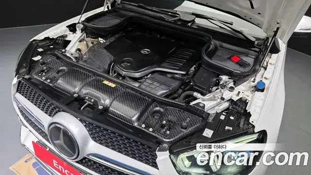 Mercedes-Benz GLE-Class 2021 — Фото 6/20