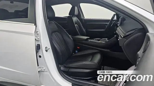 Hyundai Sonata 2022 — Şəkil 10/20
