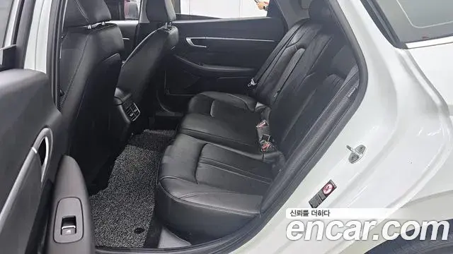 Hyundai Sonata 2022 — Şəkil 13/20
