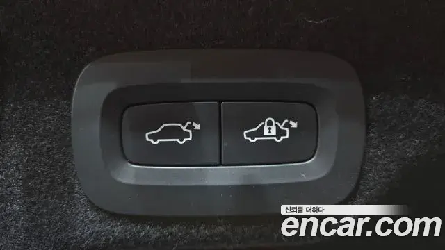 Volvo S90 2019 — Photo 13/20
