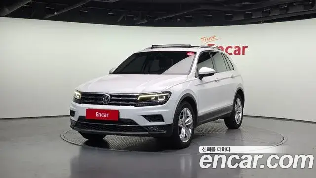 Volkswagen Tiguan 2020 — Photo 1/20