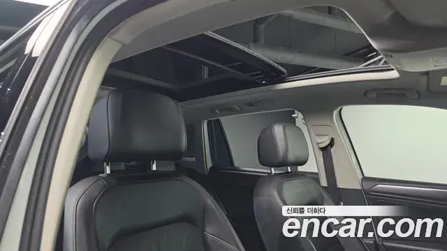 Volkswagen Tiguan 2020 — Photo 3/20