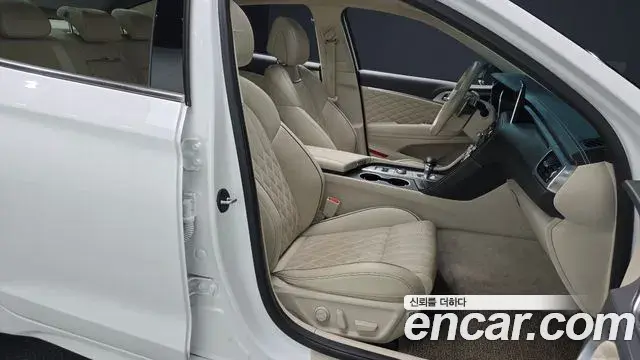 Genesis G70 2019 — Photo 11/20