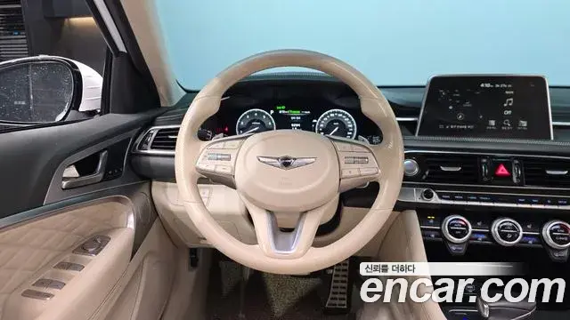 Genesis G70 2019 — Photo 13/20