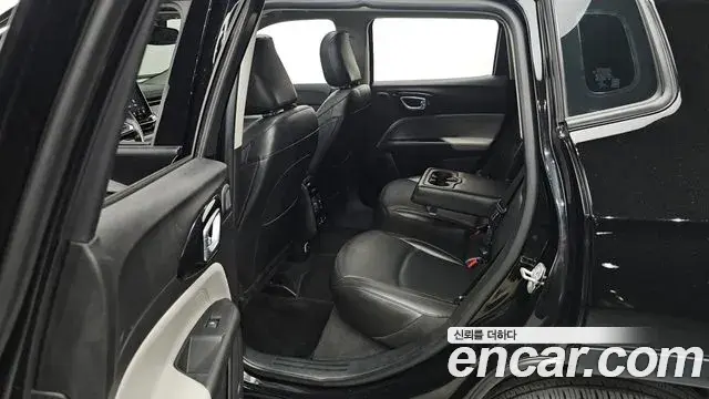Jeep Compass 2022 — ფოტო 2/20