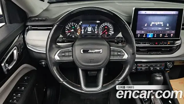 Jeep Compass 2022 — ფოტო 12/20