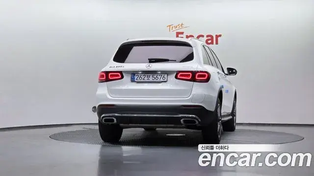 Mercedes-Benz GLC-Class 2022 — ფოტო 19/20