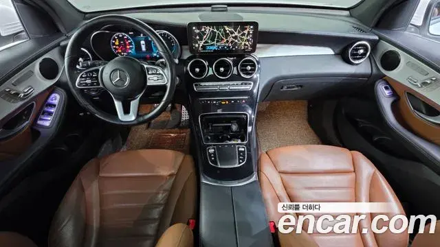 Mercedes-Benz GLC-Class 2022 — ფოტო 13/20