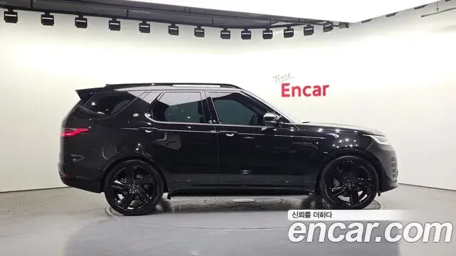Land Rover Discovery 5 2024 — ფოტო 15/20