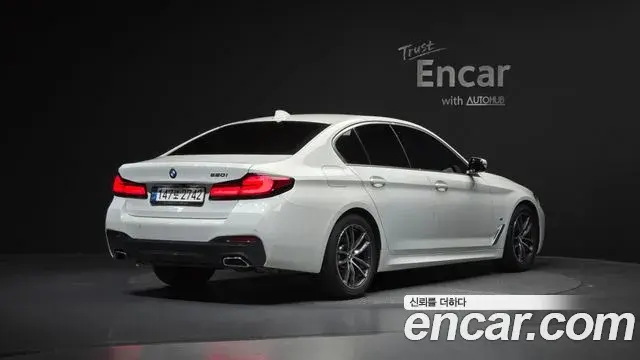 BMW 5 Series 2022 — ფოტო 2/20