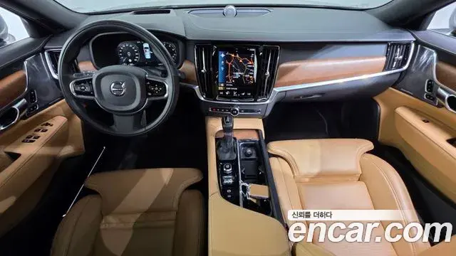 Volvo S90 2019 — Photo 1/20