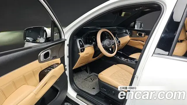 Kia Sorento 2020 — Photo 8/20