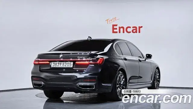 BMW 7 Series 2020 — Photo 20/20
