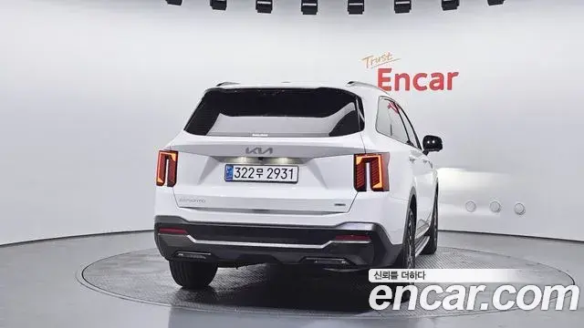 Kia Sorento 2023 — Şəkil 20/20
