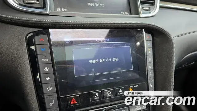 Infiniti QX50 2019 — Photo 16/20