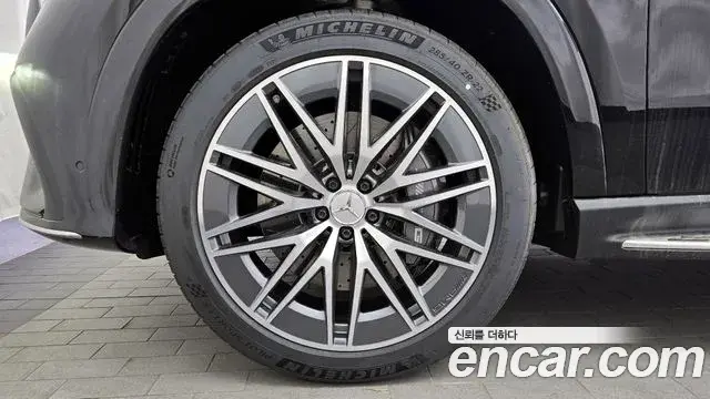 Mercedes-Benz GLE-Class 2025 — Şəkil 16/20