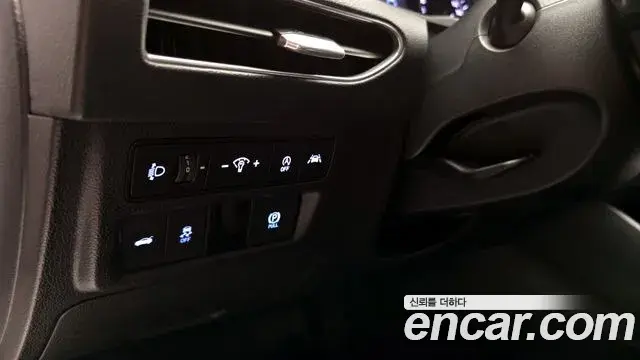 Hyundai Sonata Hybrid 2021 — Şəkil 10/20