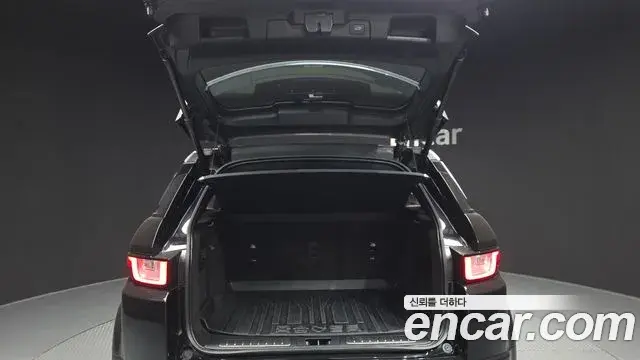 Land Rover Range Rover Evoque 2018 — Şəkil 8/20