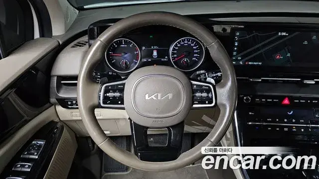 Kia Carnival 2022 — Фото 14/20