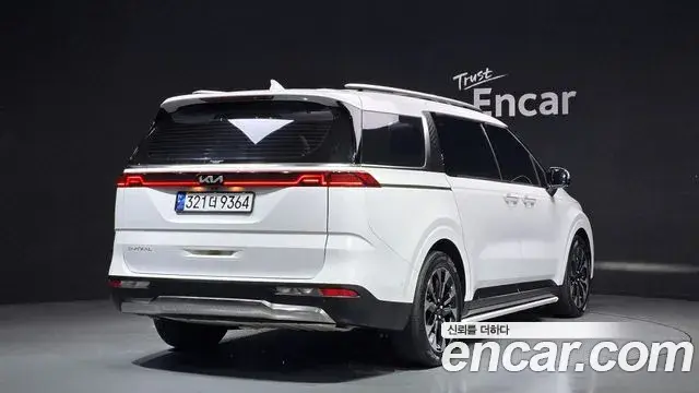 Kia Carnival 2022 — Şəkil 11/20