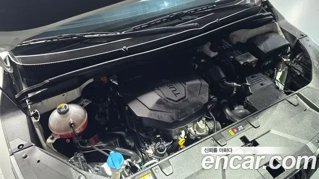 Kia Carnival 2022 — Şəkil 18/20
