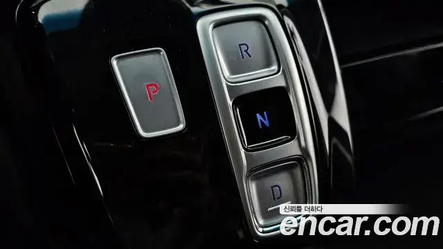 Hyundai Staria 2021 — Фото 9/20