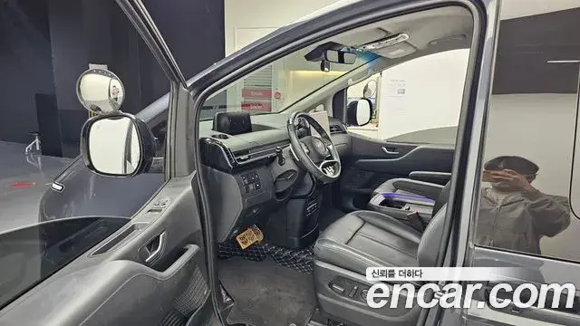 Hyundai Staria 2021 — Фото 11/20