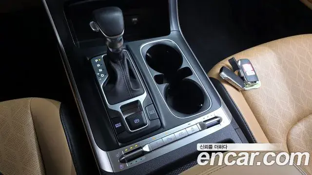 Kia Carnival 2022 — Фото 9/20