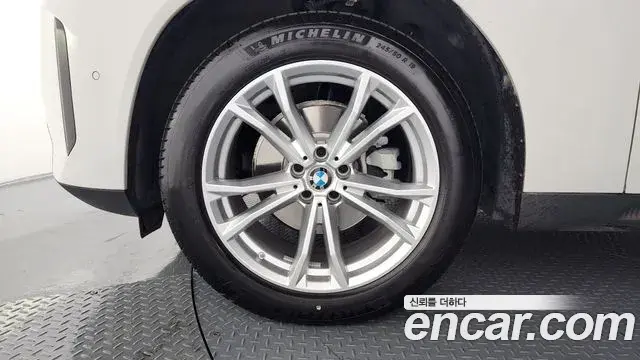 BMW X3 2025 — ფოტო 19/20
