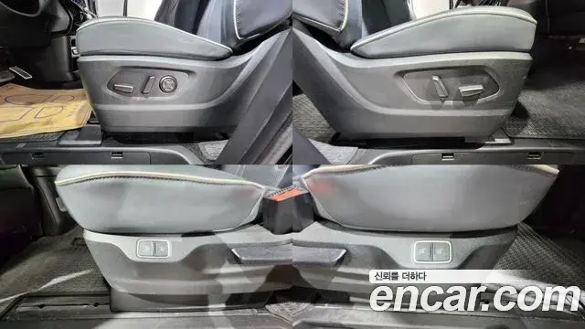 Hyundai Staria 2022 — Фото 17/20